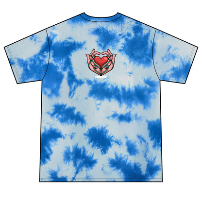 Chynatee — Heart Hand Graphic Tee